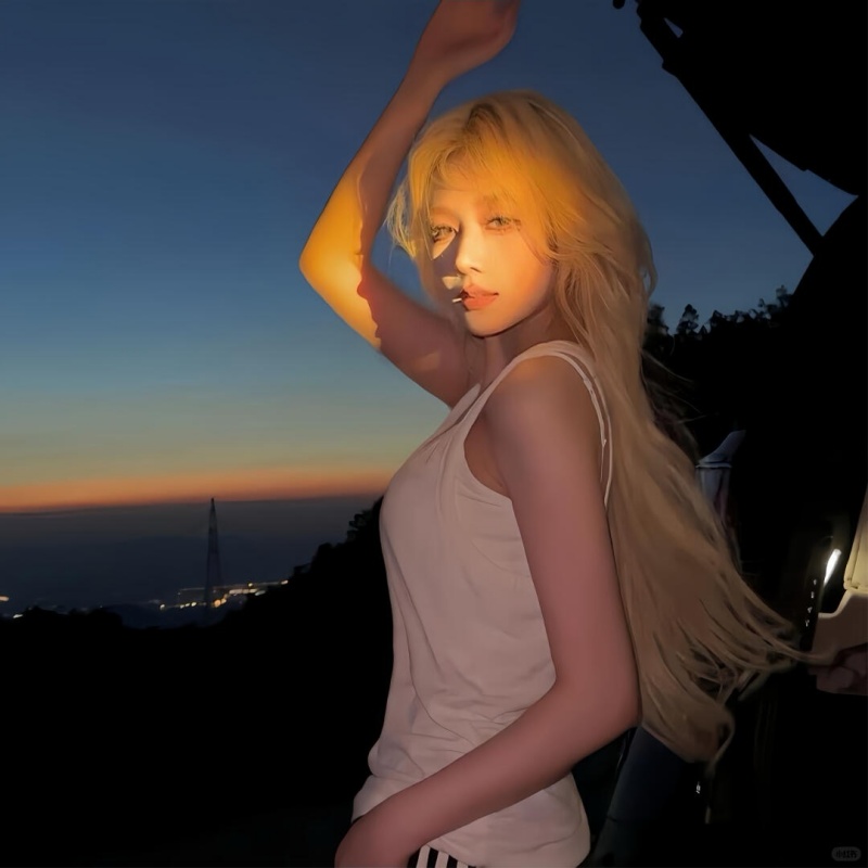011.jpg