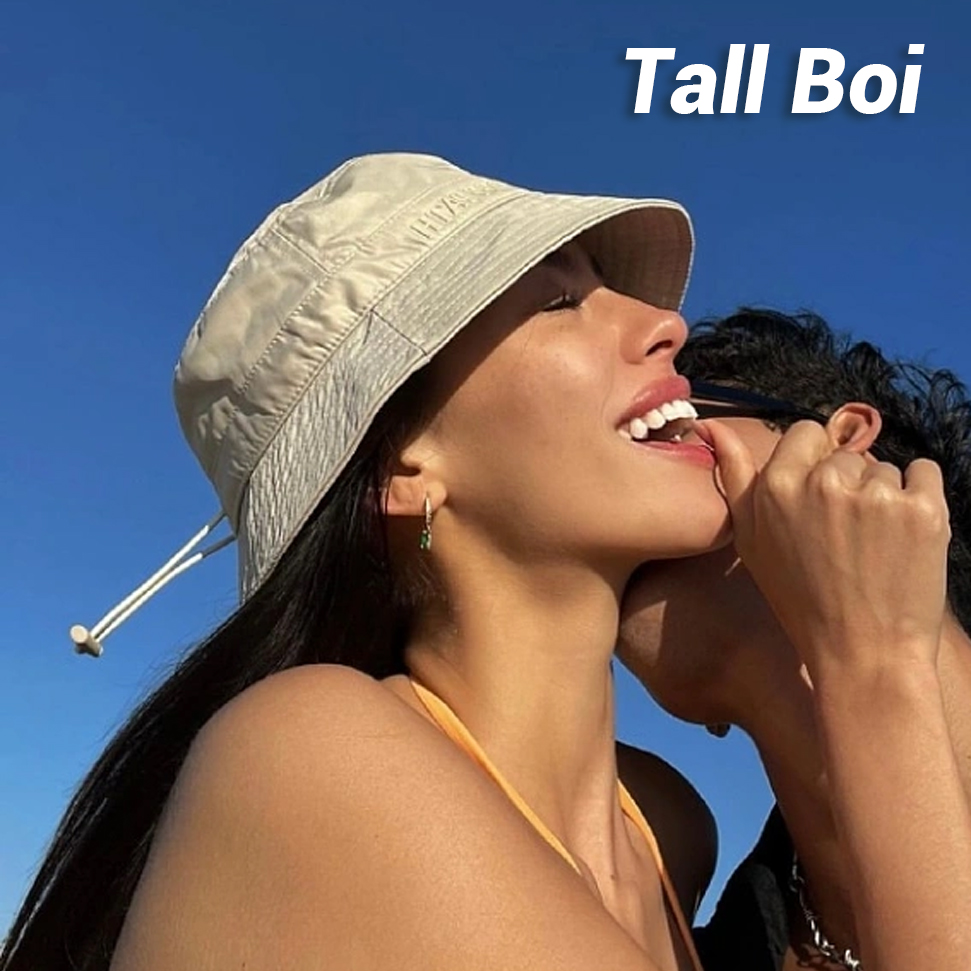 ��Tall Boi��- salem ilese Ǳ�����ְ񣬽����ϲ��