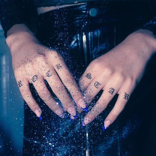 ��Rockstar��-Maddi Jane �ʸи߼�Ů�������ද��