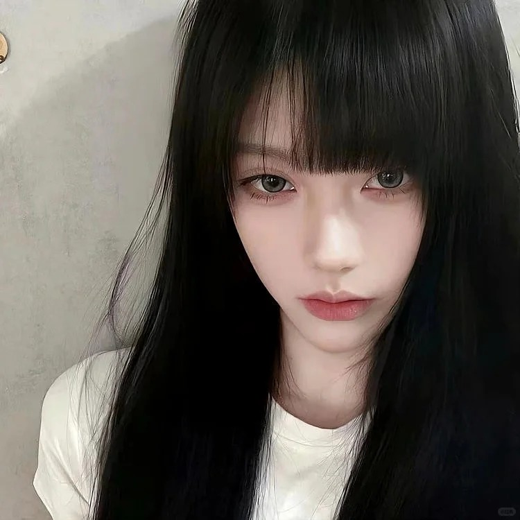 ���裺�ҽ��µ�Ӱ�ӣ�����������˭��